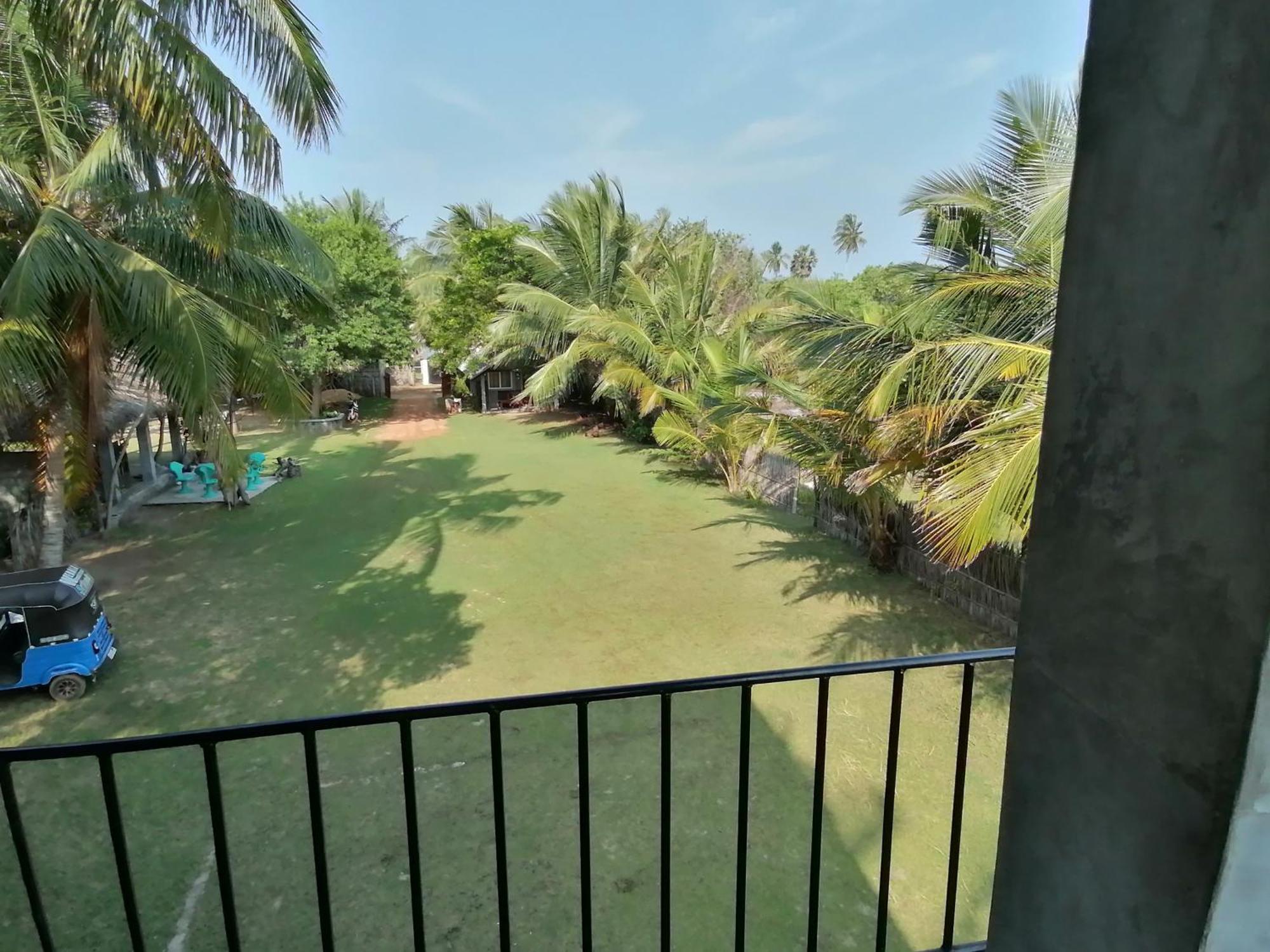 Werala Beach Resort Kalpitiya Bagian luar foto
