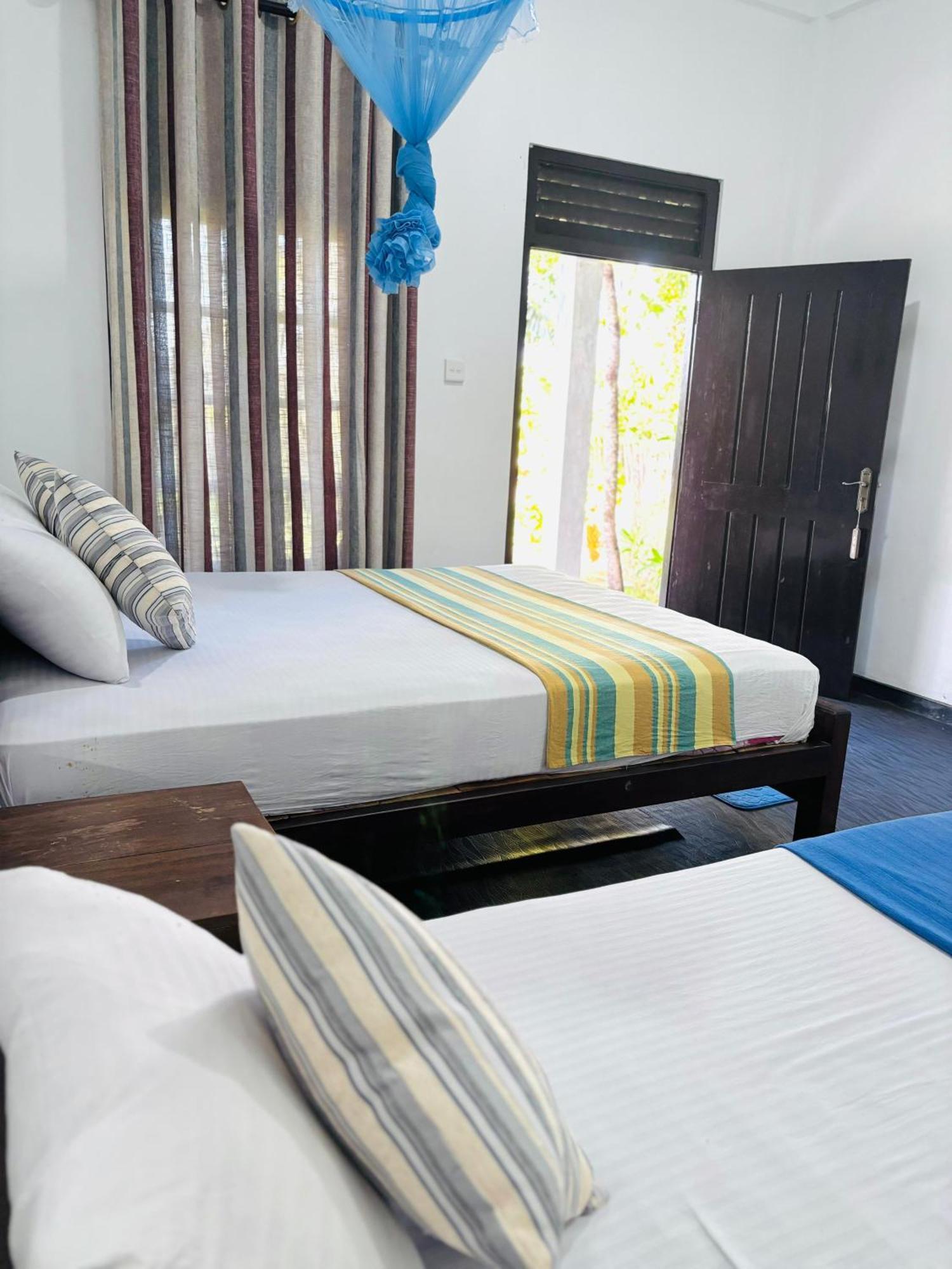 Werala Beach Resort Kalpitiya Bagian luar foto
