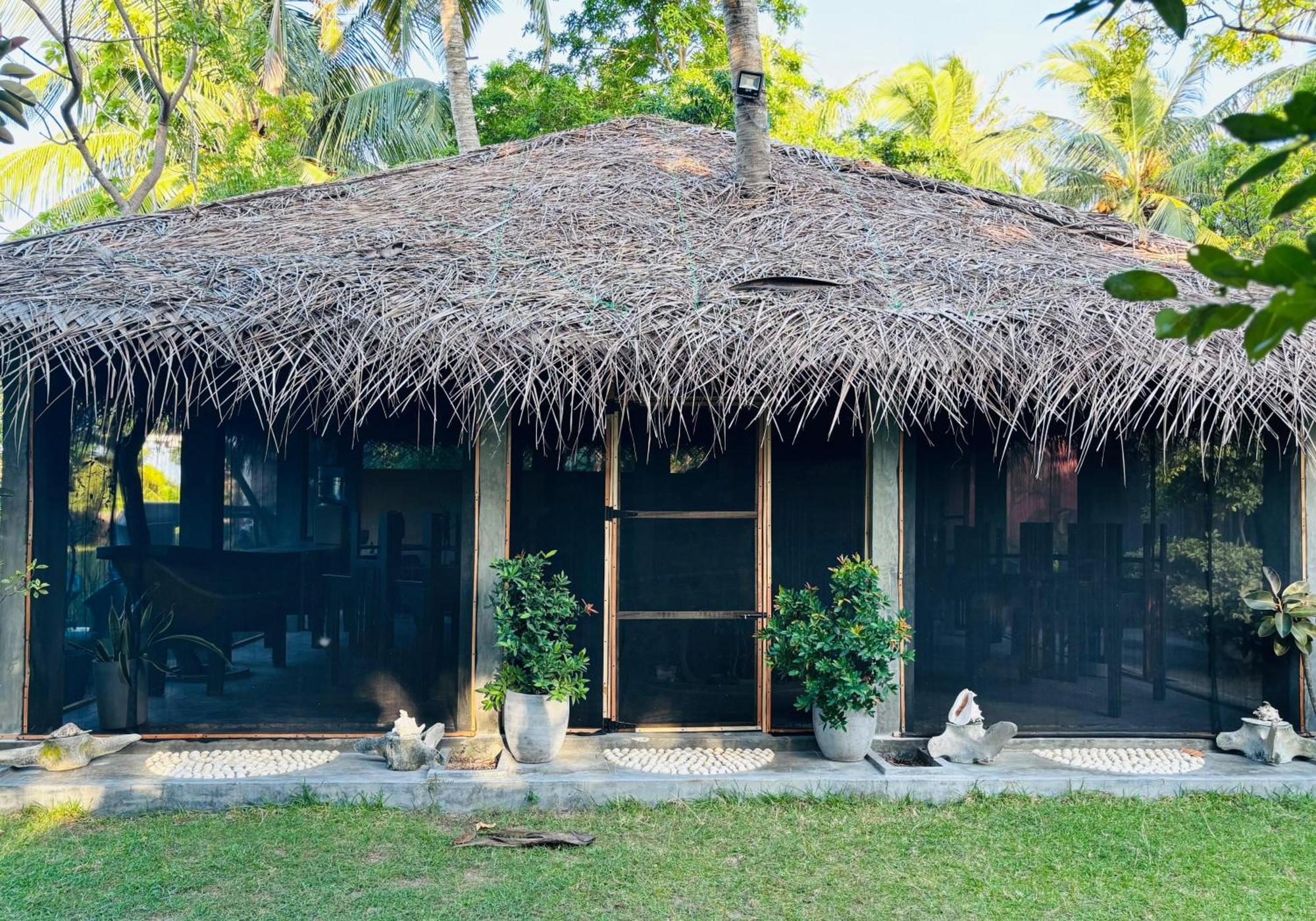 Werala Beach Resort Kalpitiya Bagian luar foto