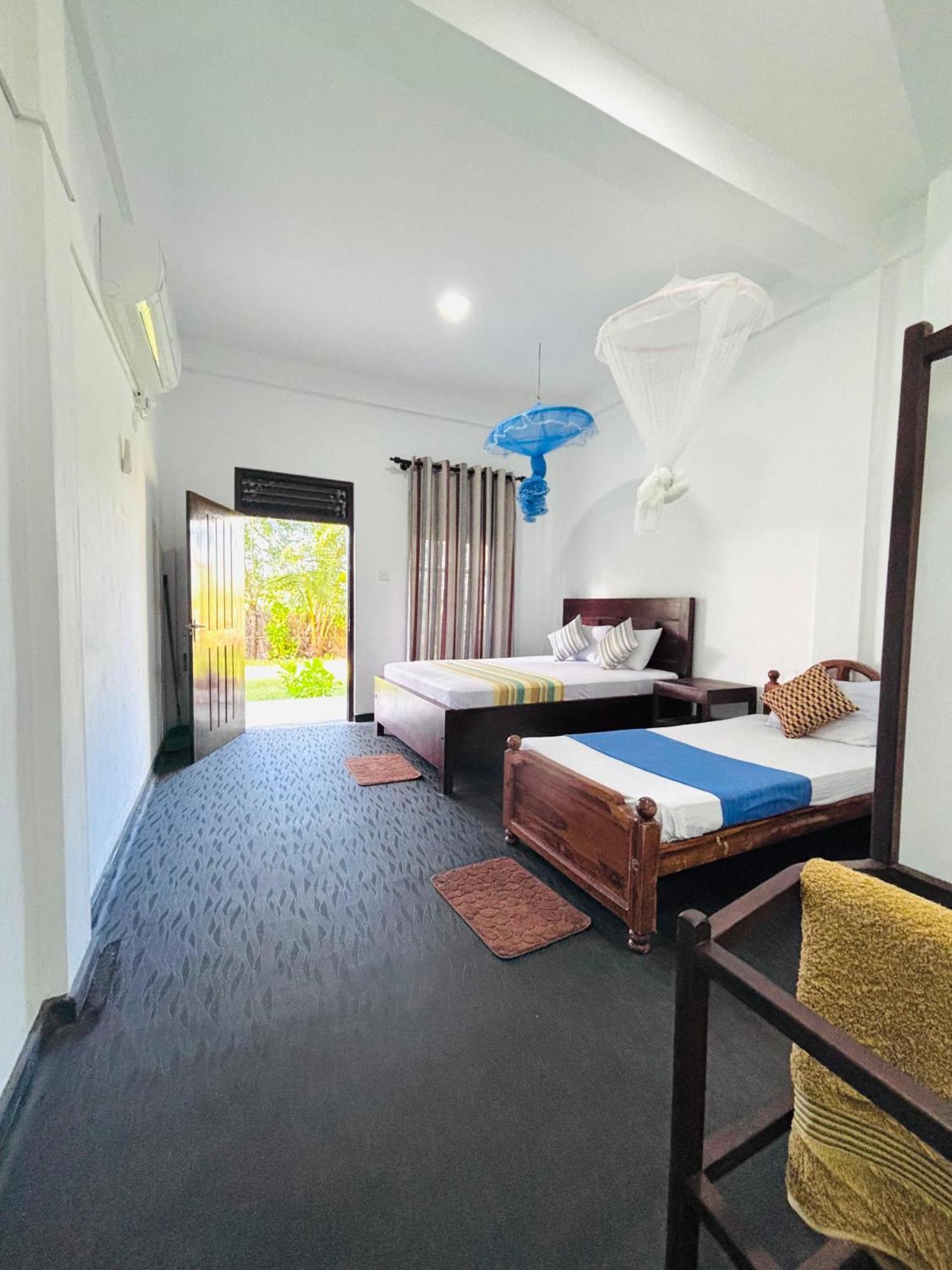 Werala Beach Resort Kalpitiya Bagian luar foto